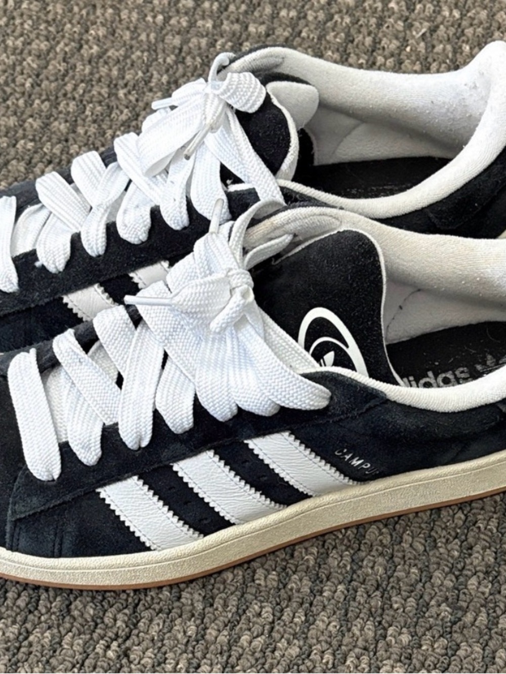 Adidas Campus Black & White Suede Sneakers REALLY GOOD SHAPE